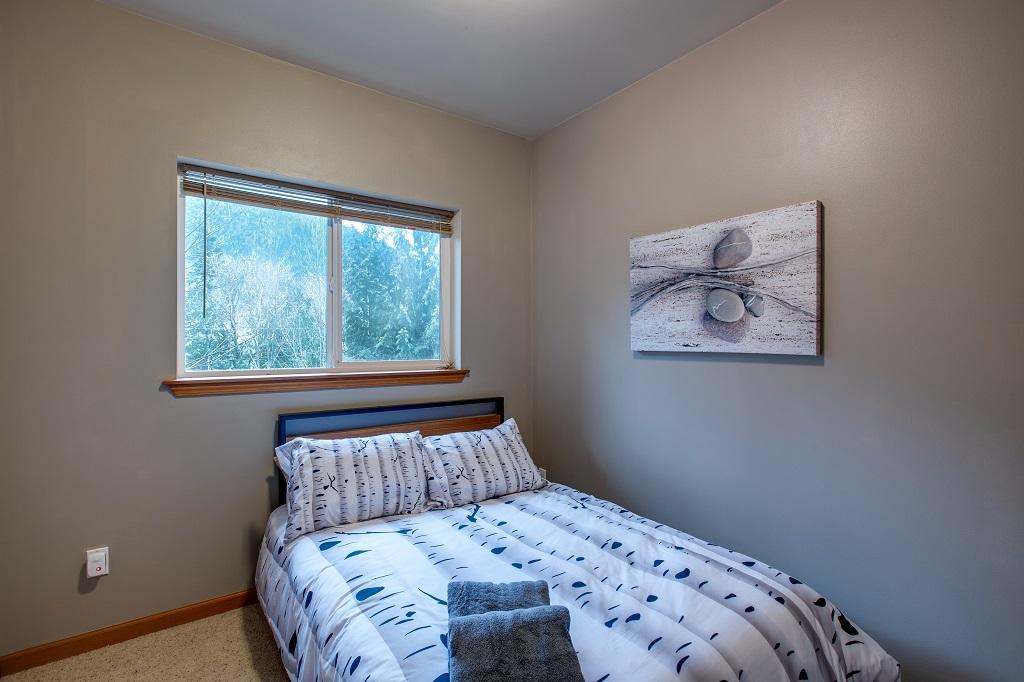 Apartment Mt  Baker Lodging Cabin  20  ndash WIFI  FRPL  WASHER DRYER  SLEEPS 6  photo 31817418