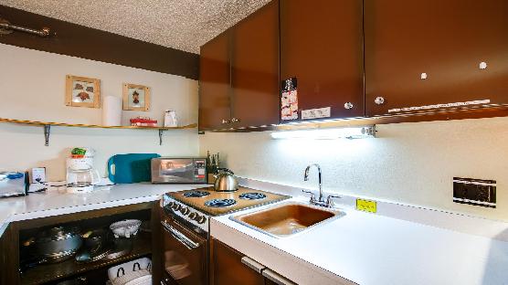 Mt. Baker Lodging Condo #46 – CONVENIENT, ECONOMICAL, KITCHENETTE, SLEEPS-2!